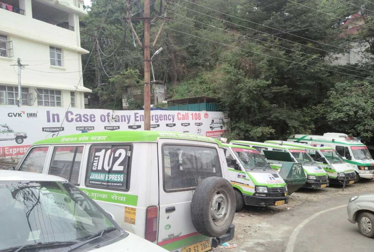 102 and 108 ambulances employees strike in himachal