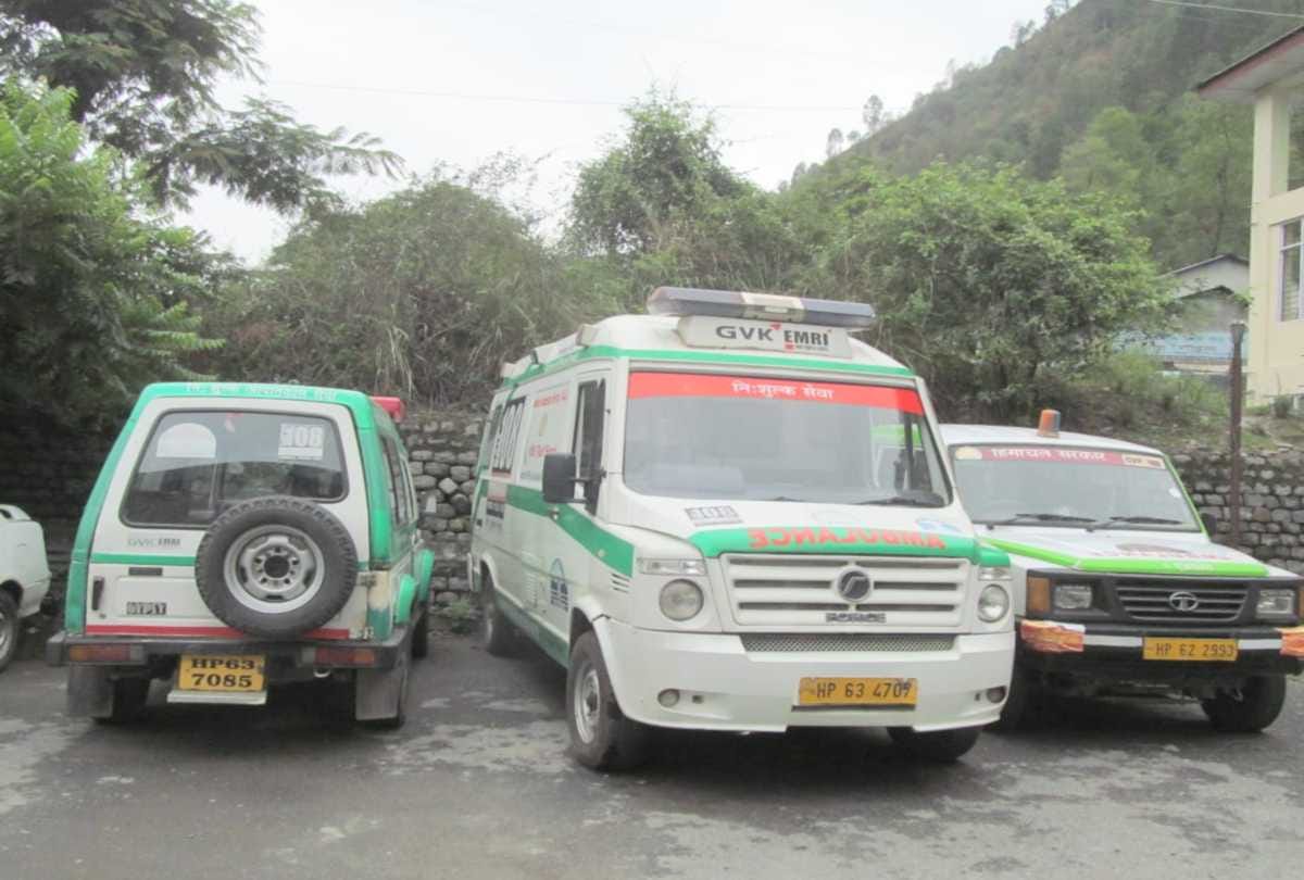 चंबा में पांच एंबुलेंस चलीं , सरकारी चालक किए तैनात