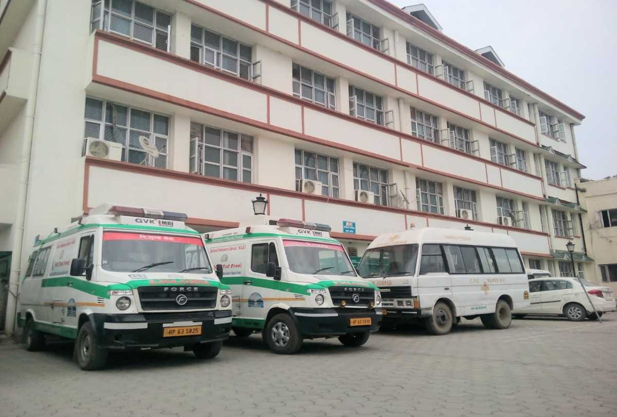 102-108 ambulance service to start in jammu kashmir in October, state administrative council decides