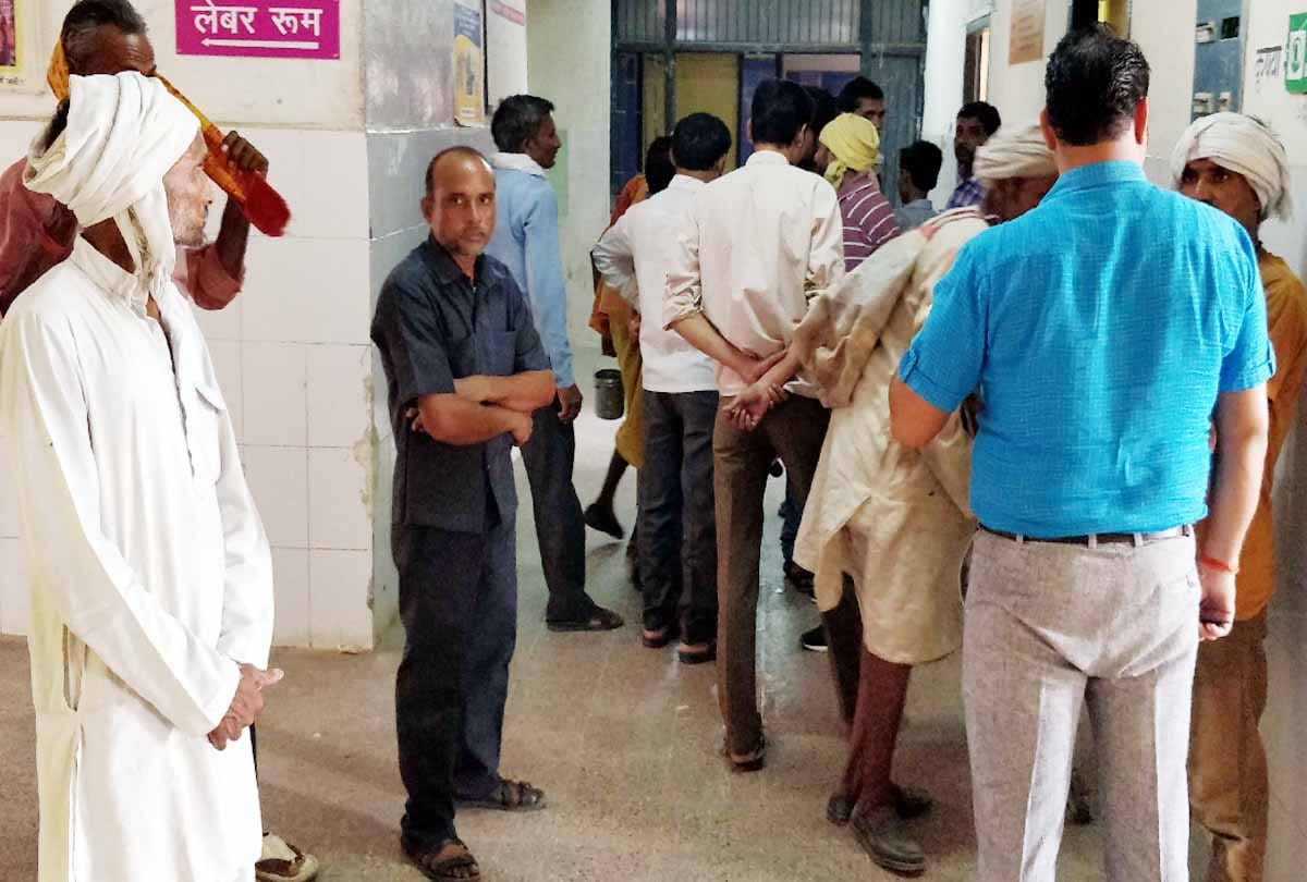 sub inspector of police beat BJP's rural organization minister