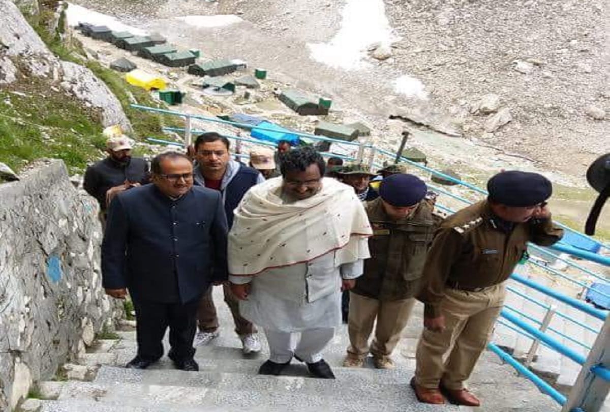 depart Pilgrims first batch of Amarnath Yatra from Udhampur
