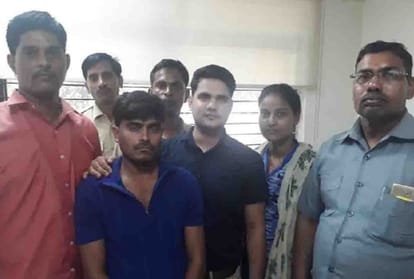 Online Sex Racket run by facebook page