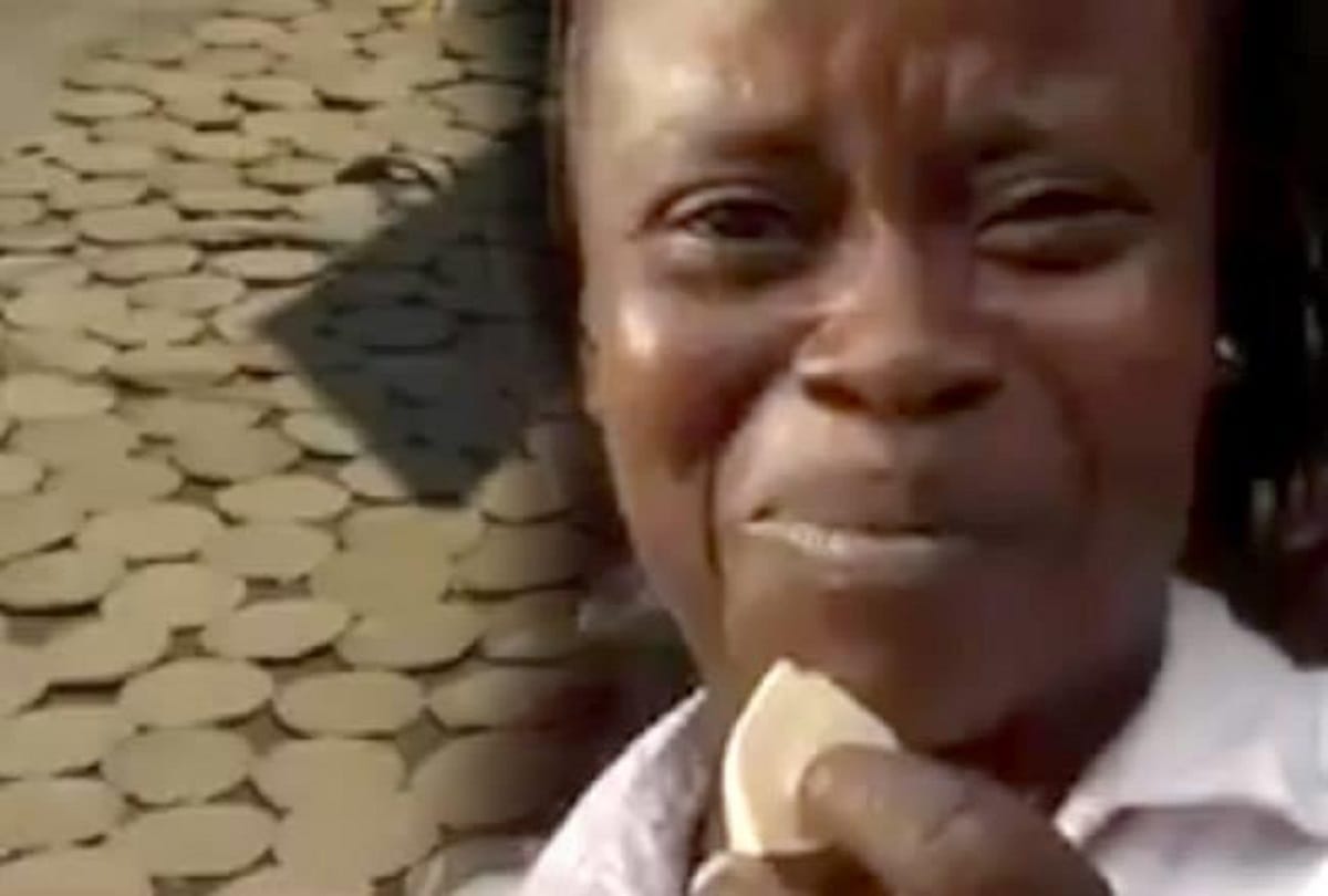 Video Viral of Haiti citizen have to eat roti of mud 