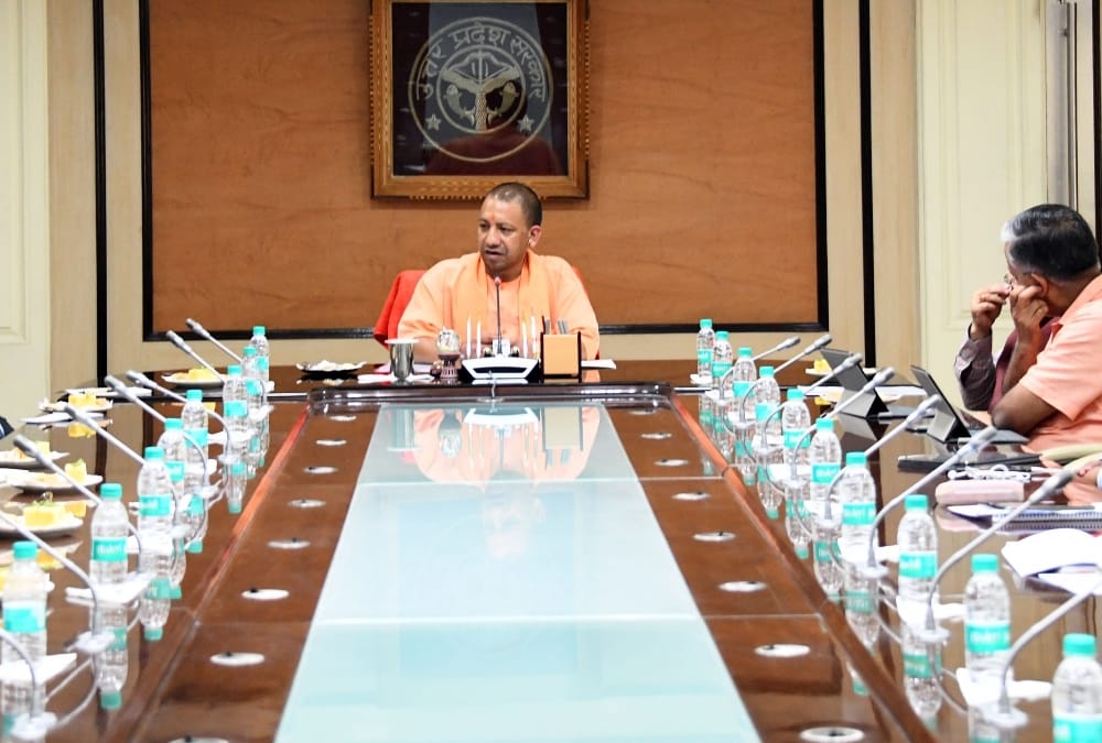  yogi adityanath meets to ambassadors deployed in other countries.