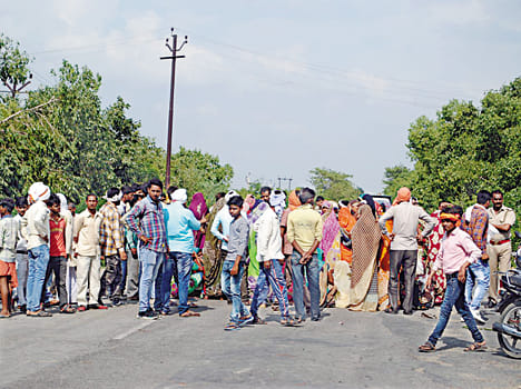 Youth killed by truck collision in bottling plant