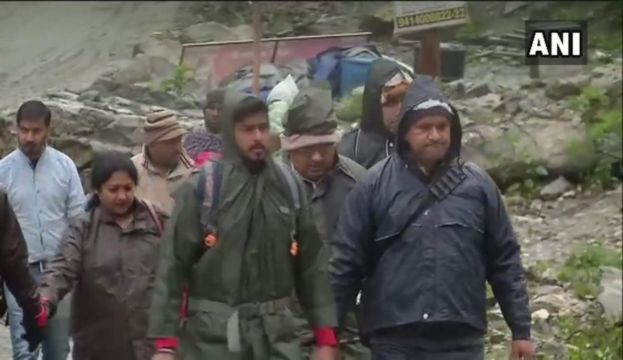 Amarnath Yatra suspended for second day