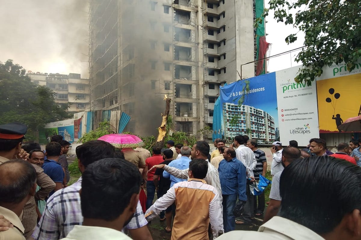 Mumbai Plane Crash: five Dead including one citizen