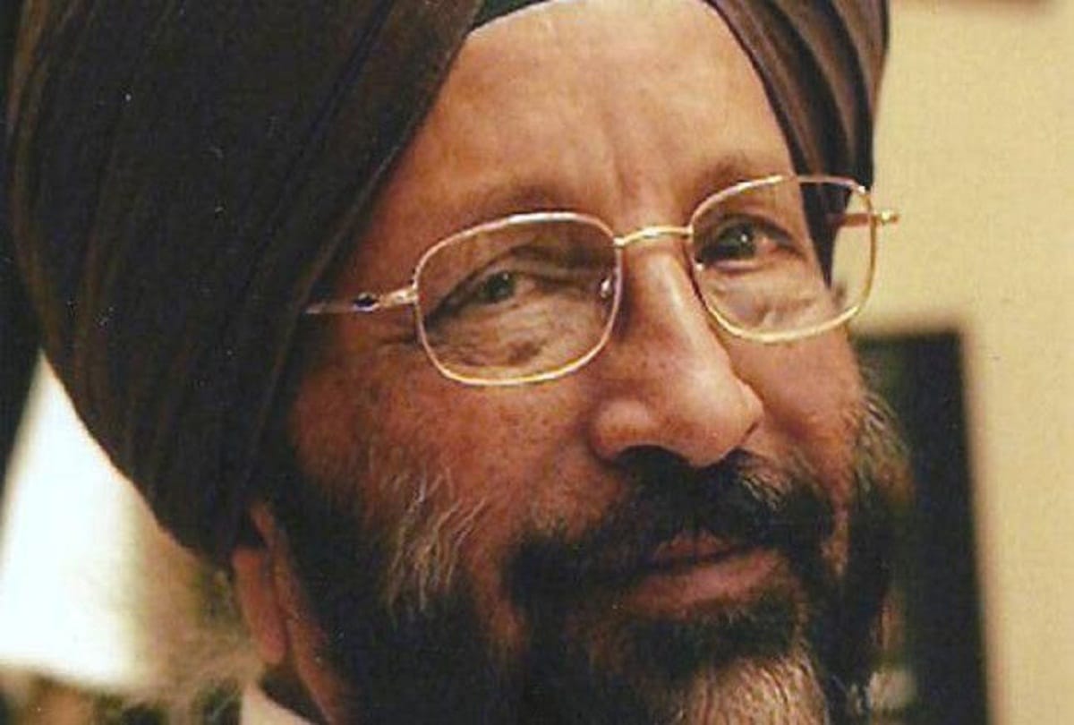 Gurbachan Singh Bhullar- Punjabi author of short stories, awarded Sahitya Akademi Award 