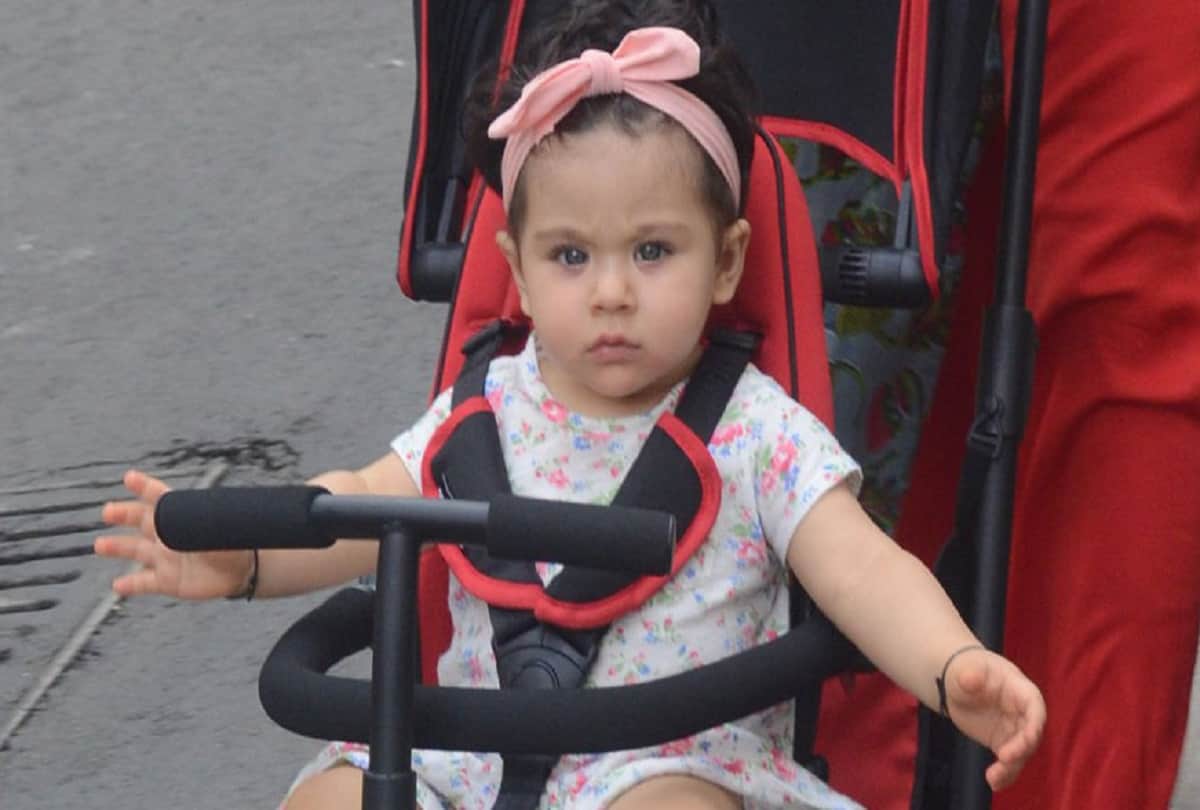 Soha Ali Khan take evening walk With Her daughter Inaaya