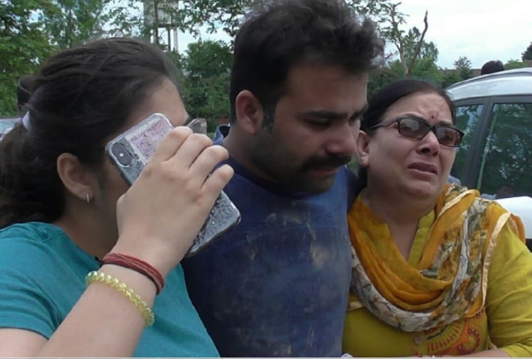 Jawler kidnapped and killed in moving car