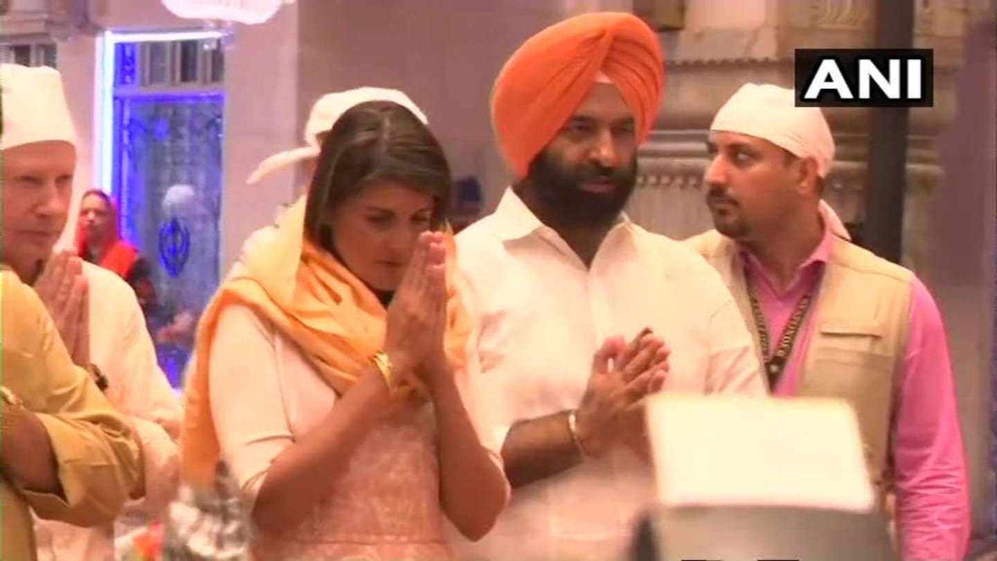 US Ambassador to United Nations Nikki Haley prepared food for the langar at Gurudwara Sis Ganj Sahib