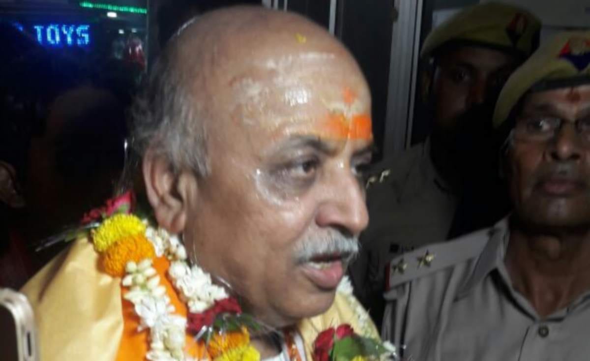 pravin togadiya says that run ayodhya start from 21 october for ram mandir