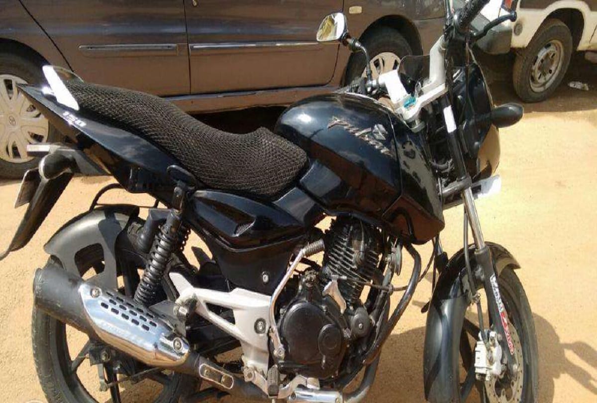 post Uploaded on OLX to sell bike 2 people run away on the name of Trial