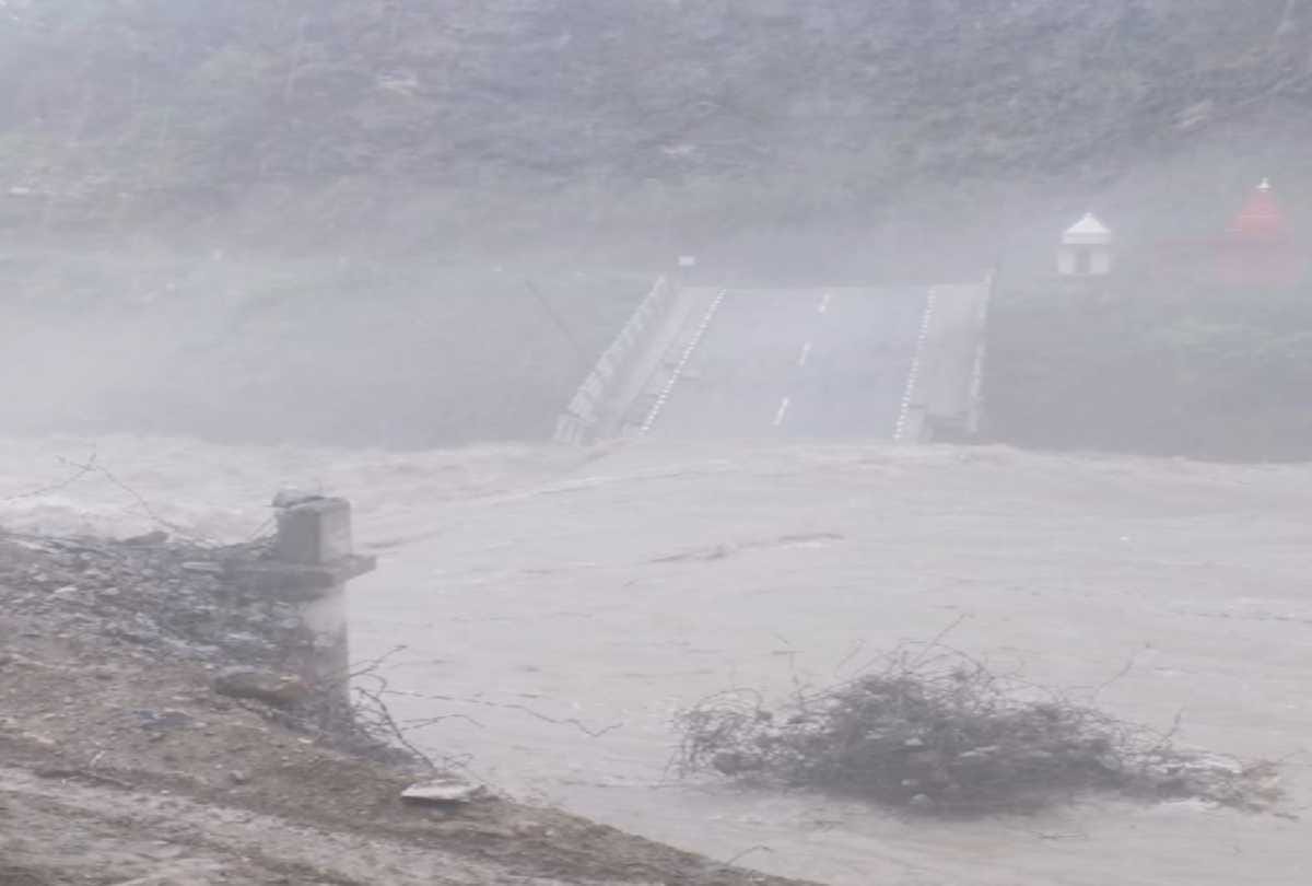 fifteen cattle and buffaloes swept away by flood after cloudburst chamba