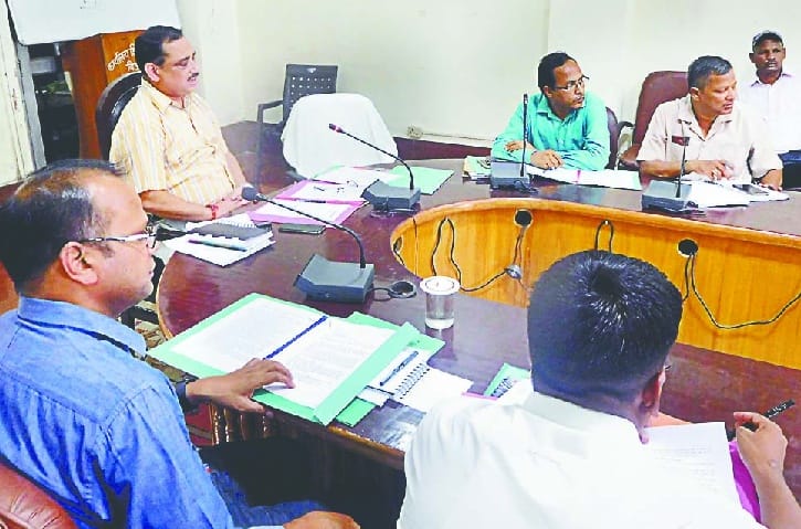 Provide education and health services: DM