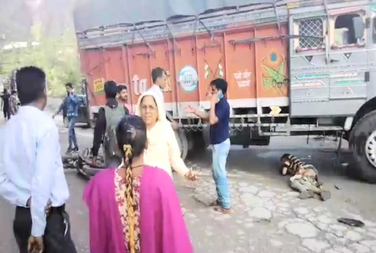 video of injured boys goes viral on social media at bilaspur