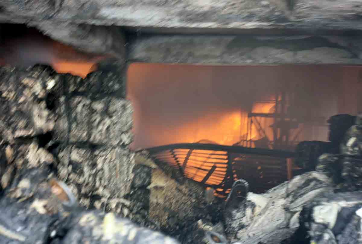 Factory caught fire from short circuit