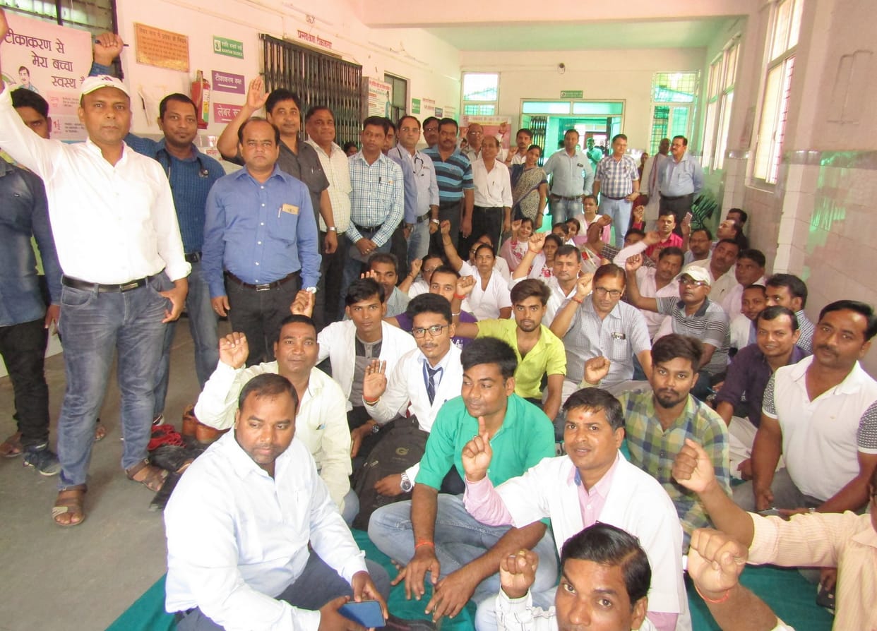 Health workers announce movement in UP, torch procession will be held on 21 November