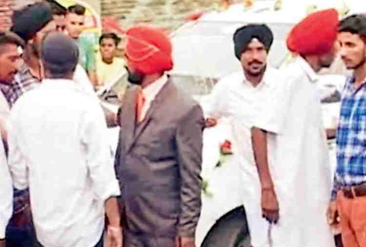marriage fraud with boy in amritsar of punjab, bride run away