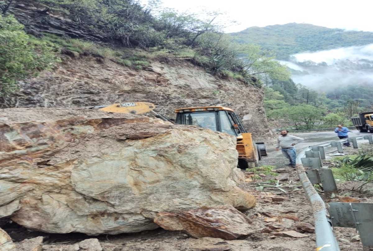 large scale loss due to heavy rainfall in himachal