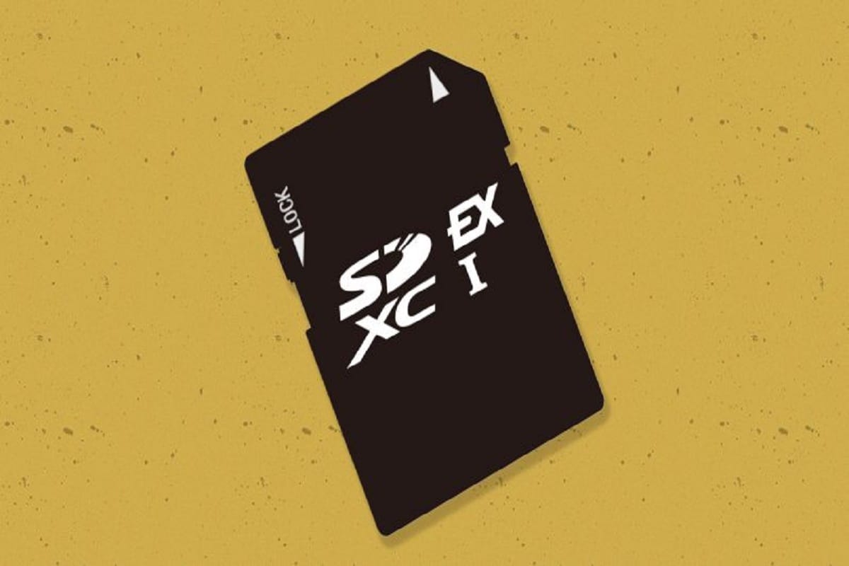SD cards 128TB of storage launched