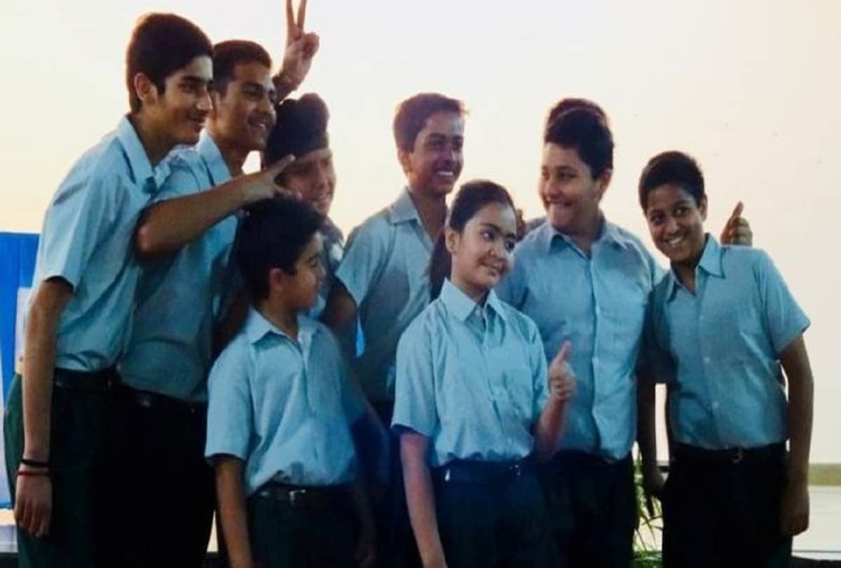 know about this girl study in Colonel Brown Cambridge School boarding school for boys