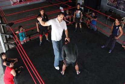 The Great Khali prepare Wrestlers for the WWE