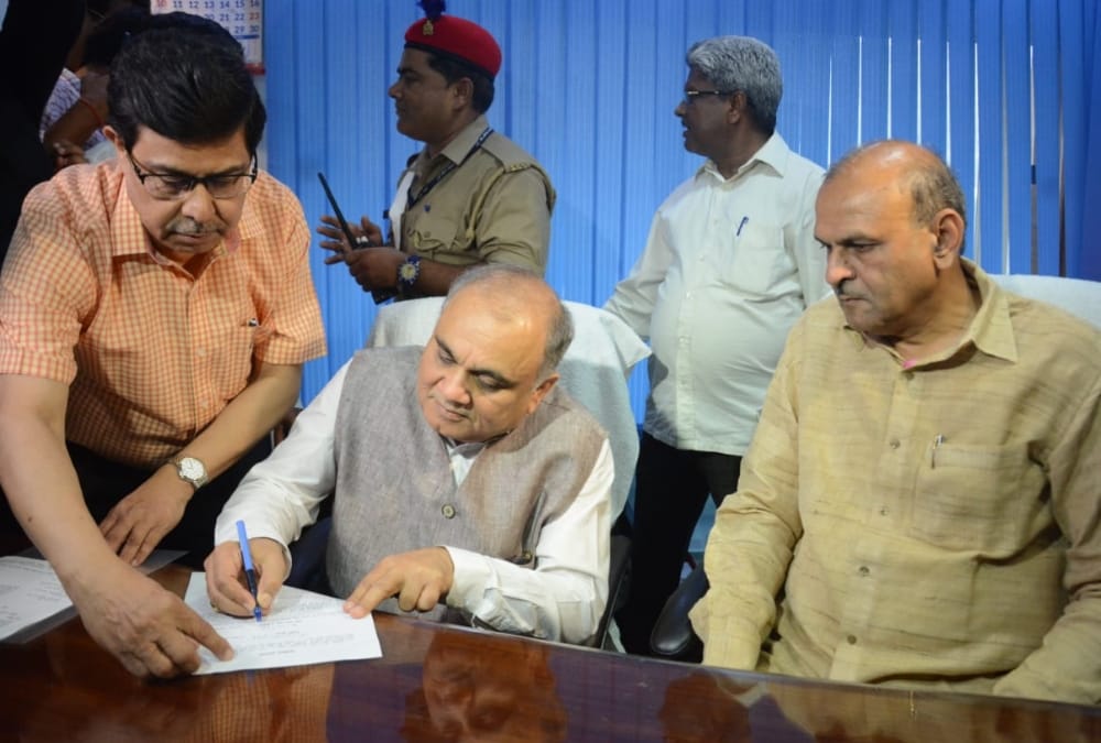 anoop chandra pandey becomes chief secretary of utttar pradesh.