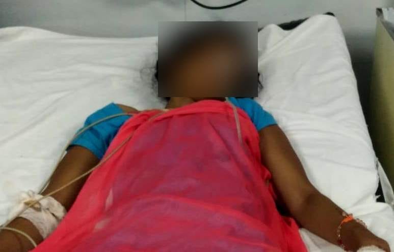 Boy attack on girl due to love affair in azamgarh