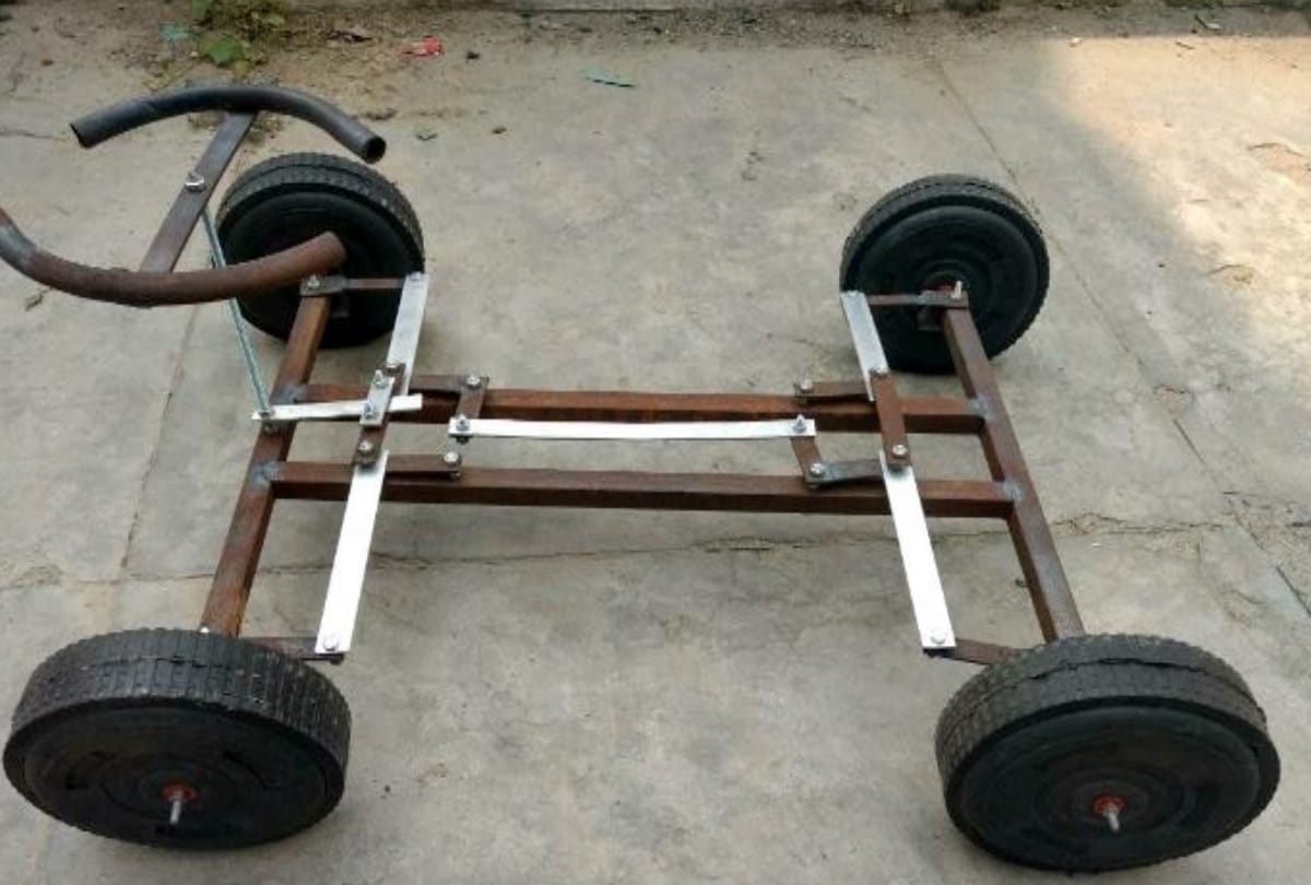 B Tech students developed four wheel steering mechanisms for four wheelers