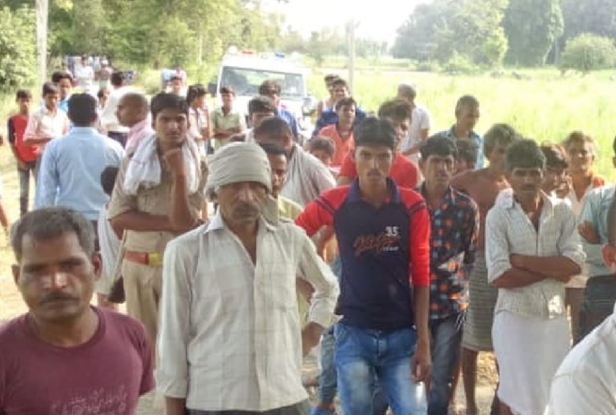 dead body of love couple found in farm of sugarcane in sitapur