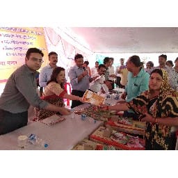 व्यापारियों ने बैठक कर नापी का किया विरोध