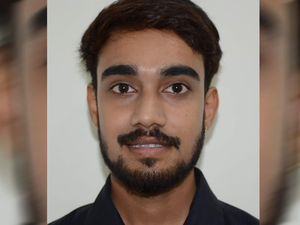 dehradun student vikas got one crore 25 lakh rupee scholarship