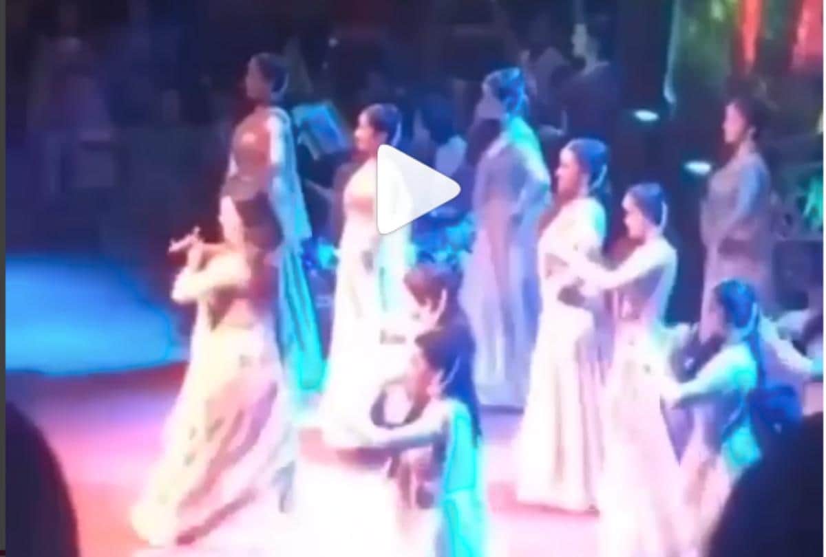 akash ambani and shloka mehta engagement new video viral on social media