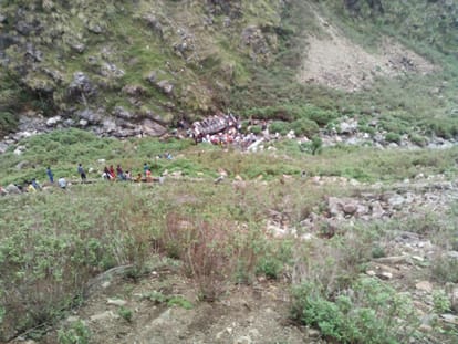 dhumakot bus accident in uttarakhand today, more than 40 passenger death
