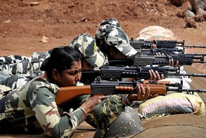 Special woman squad of CRPF will now deal with women stone pelters