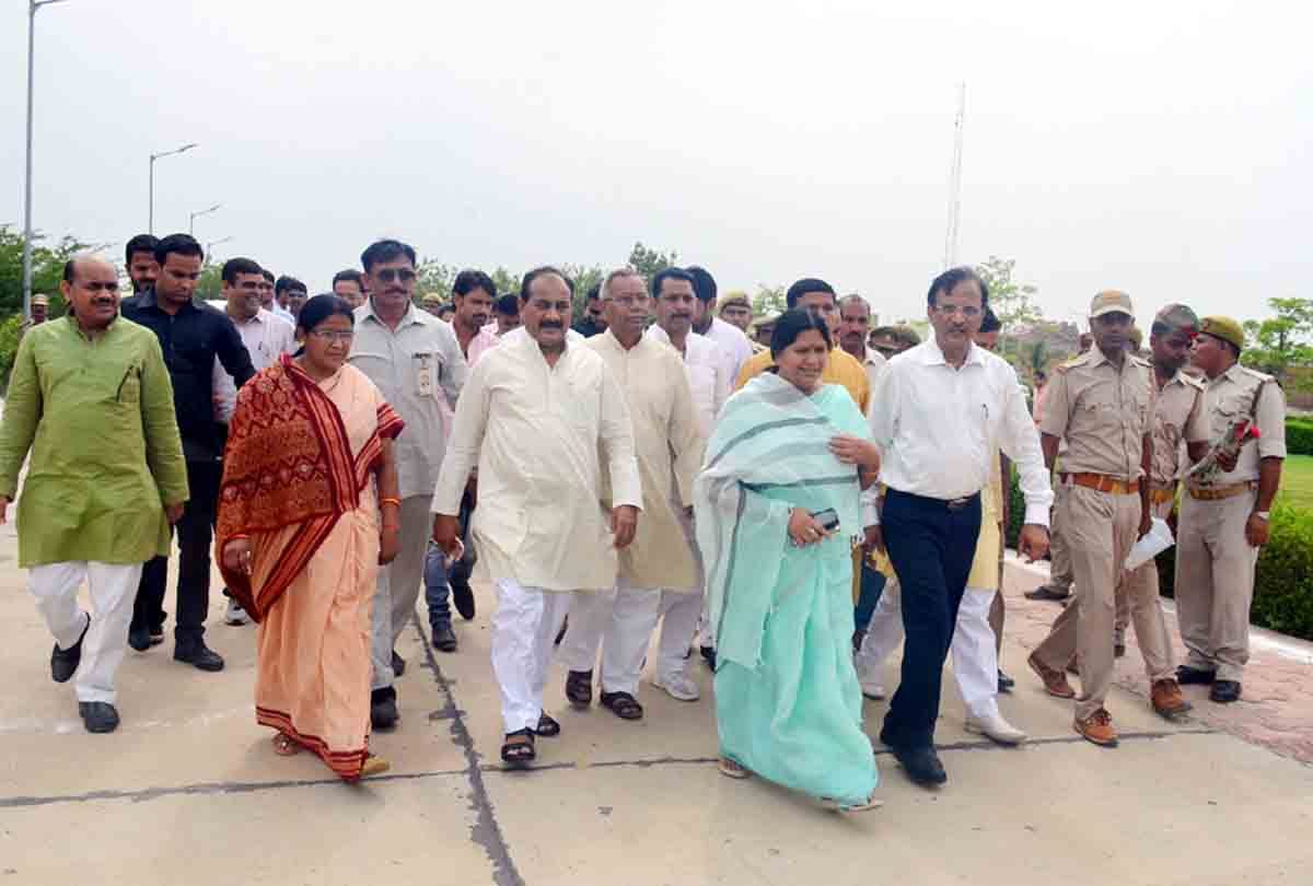 CM yogi will decide Lion Safari opening date