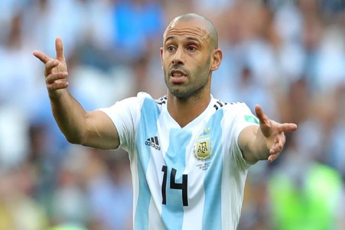 Argentina player Javier Mascherano announces retirement after defeat against france