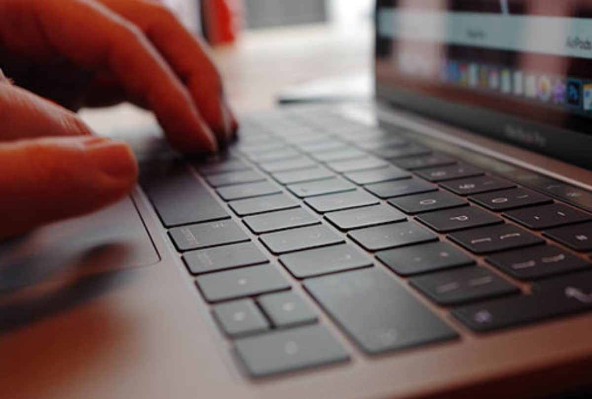 know how to use mouse as a computer keyboard