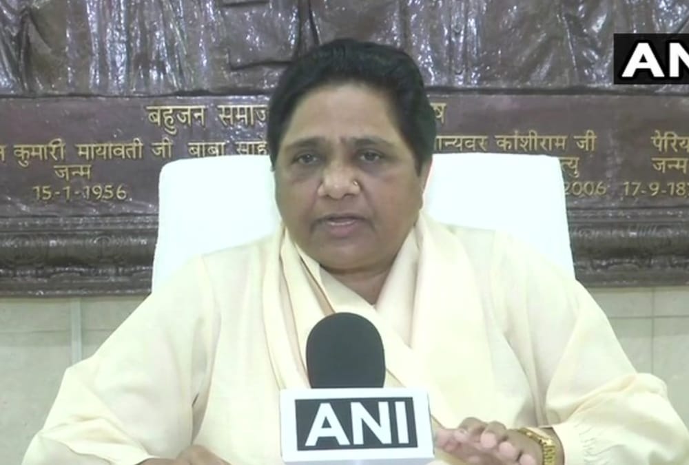 mayawati says bjp will conduct loksabha election before time