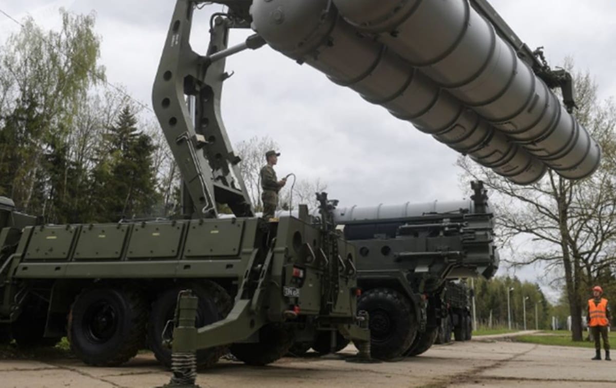 India is ready to acquire S-400 Triumf air defence missile system from Russia despite US threat
