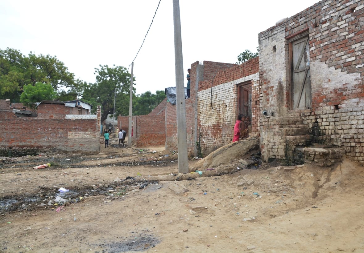बरसात में फिर टापू बनेंगे शहर के गली-मोहल्ले परेशान