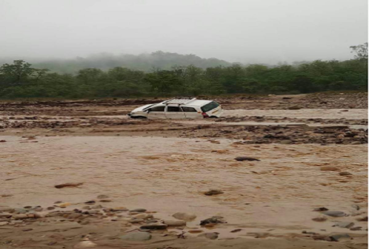 Cloudburst in pithoragarh uttarakhand 