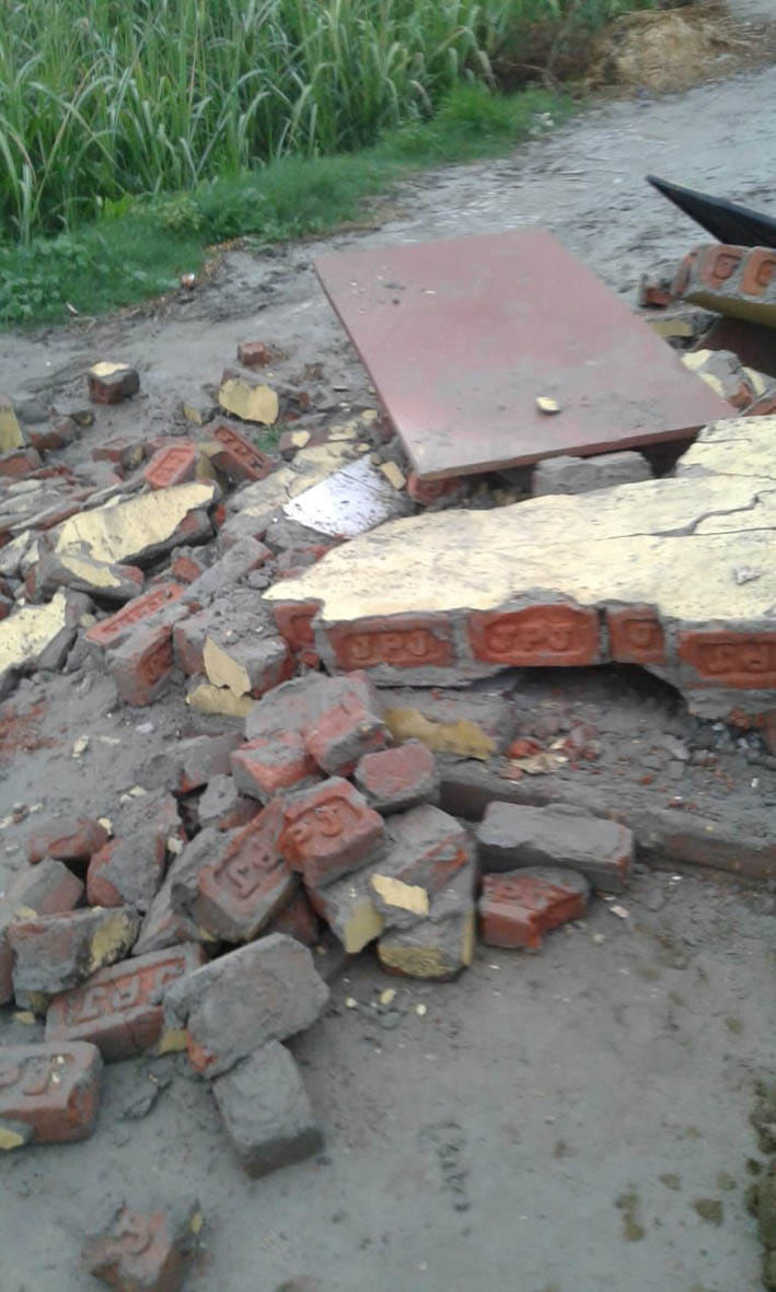 Child death due to drowning pit for toilet
