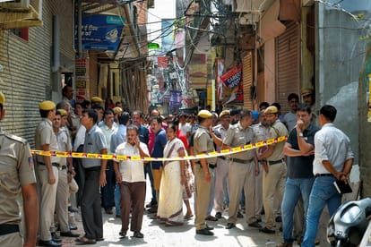 EXCLUSIVE: in the death case of 11 people in BURARI, important evidence found in the register