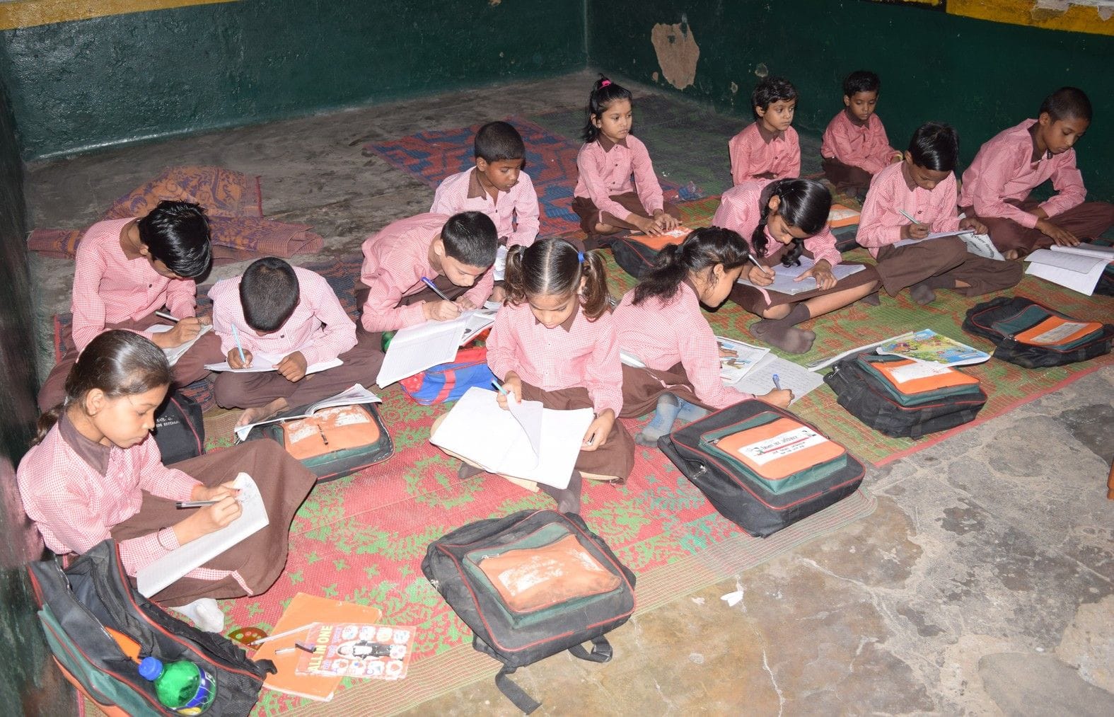 biometric attendance will be followed in government schools of UP