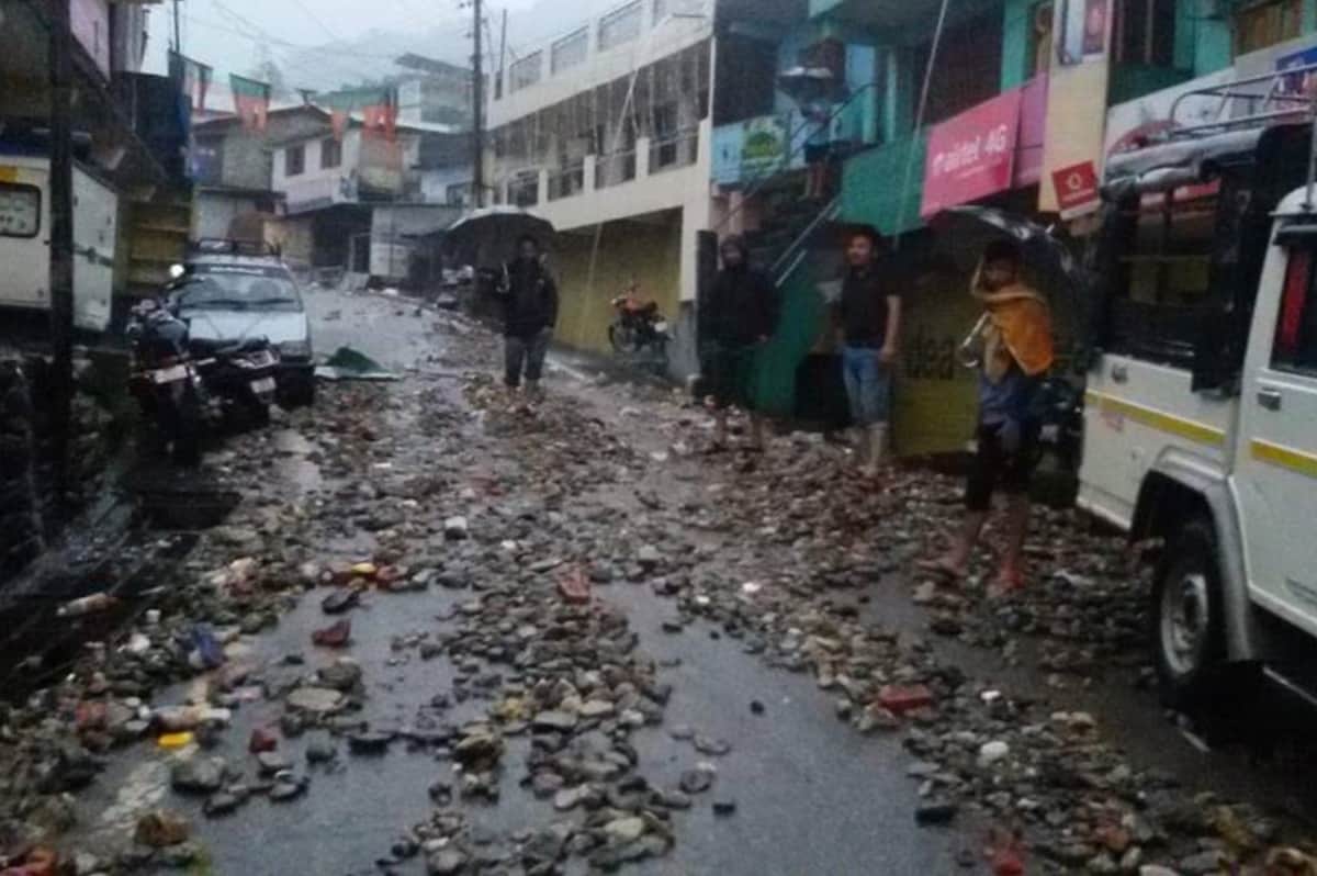 Danibagad Dam damaged in Pithoragarh by rain