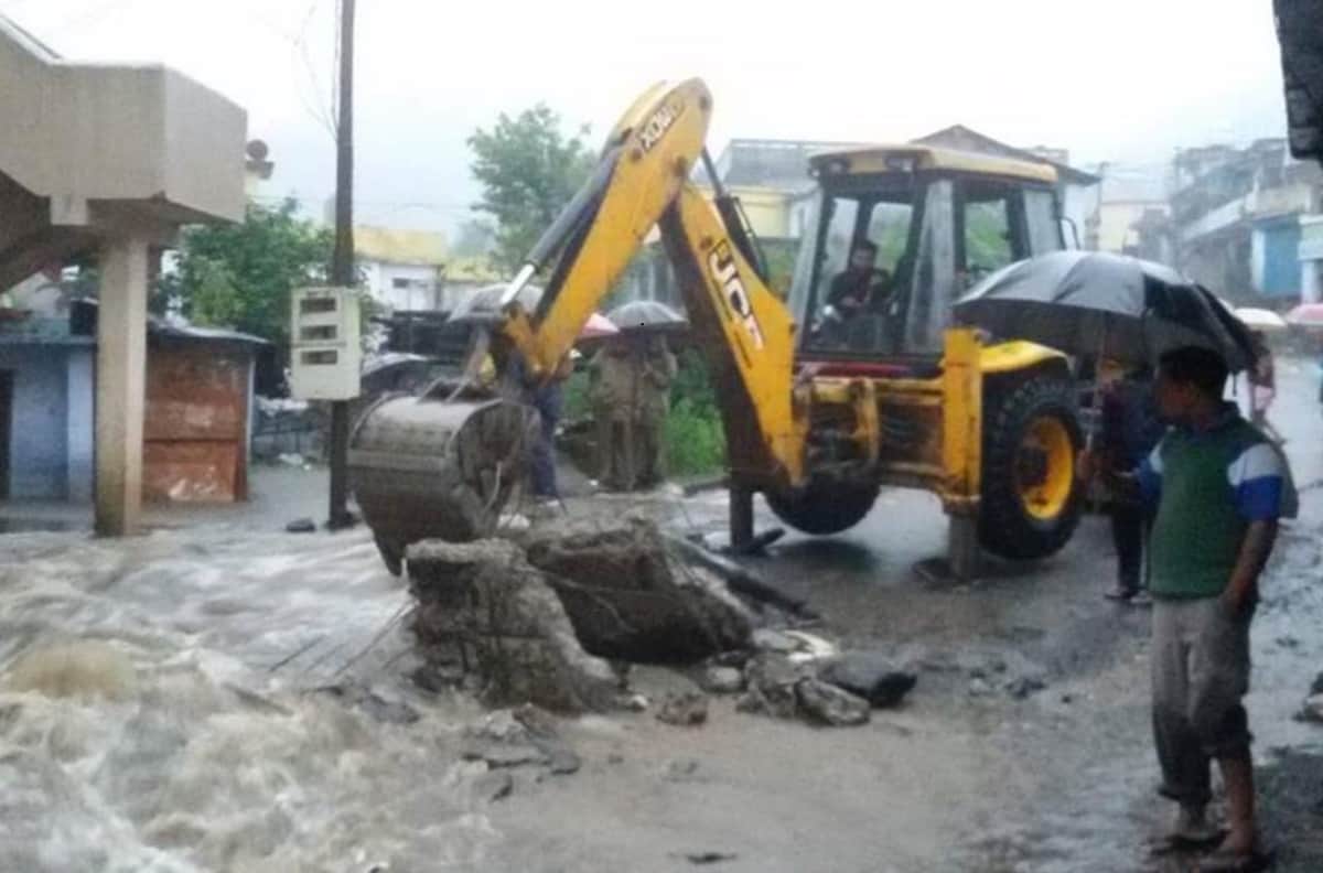 Danibagad Dam damaged in Pithoragarh by rain