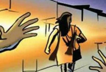  a girl tried to commit suicide because of eve teasing in lucknow 