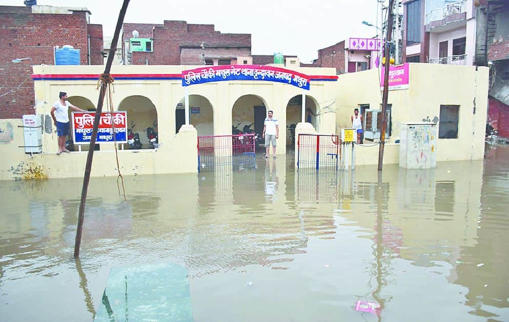 water logging in Mathura, Vrindavan after heavy rain